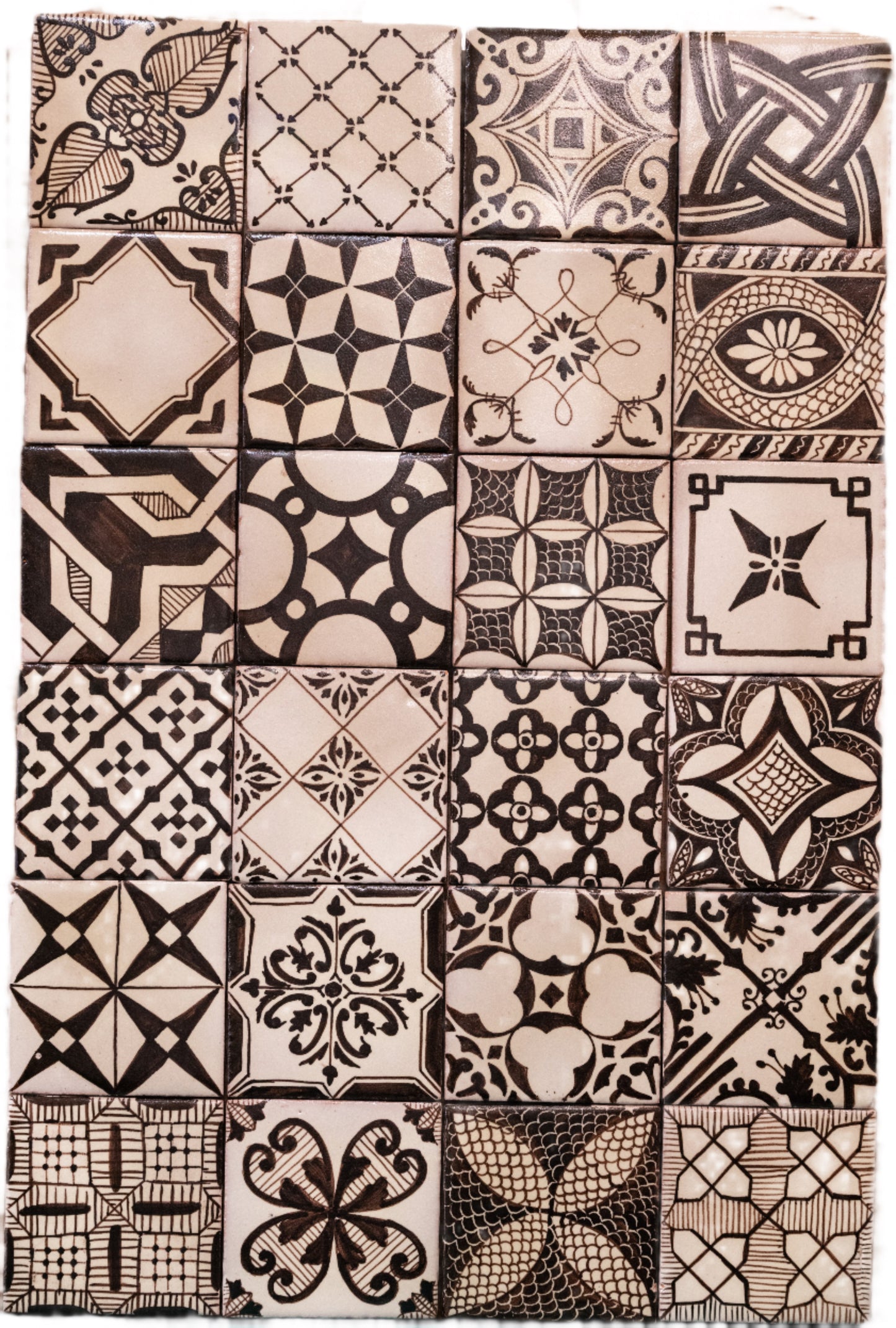 Wholesale Hand-painted Italian Tiles Bianco Nero Collection
