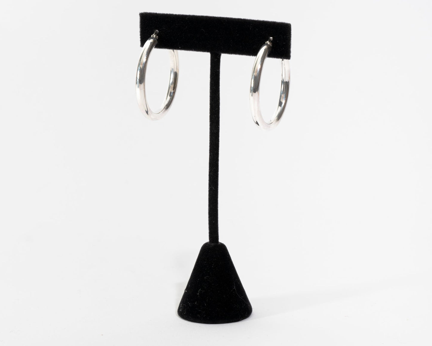 Classic Small Hoop Earrings in Sterling Silver